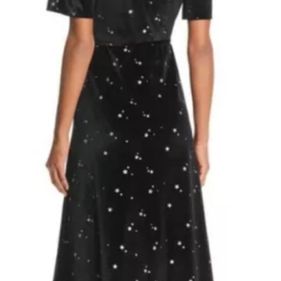 Re:Named velvet star print velvet wrap dress. M - Picture 2 of 9